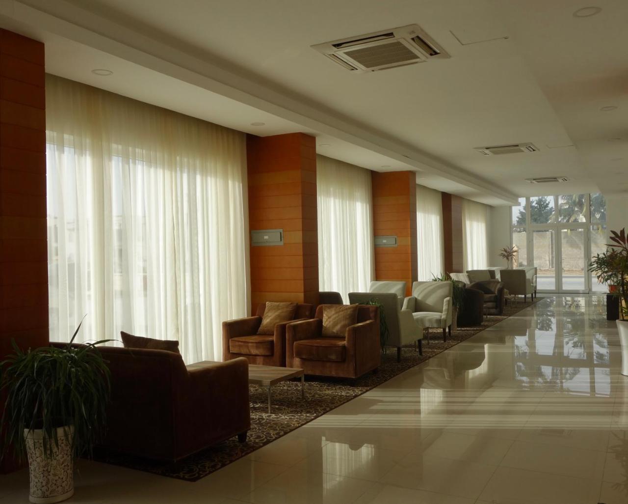 Hotel Grand Tayba 3*