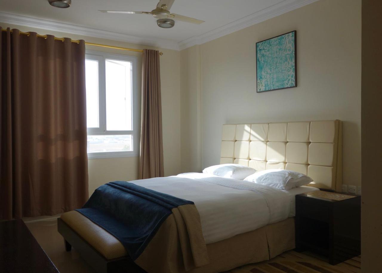 Hotel Grand Tayba